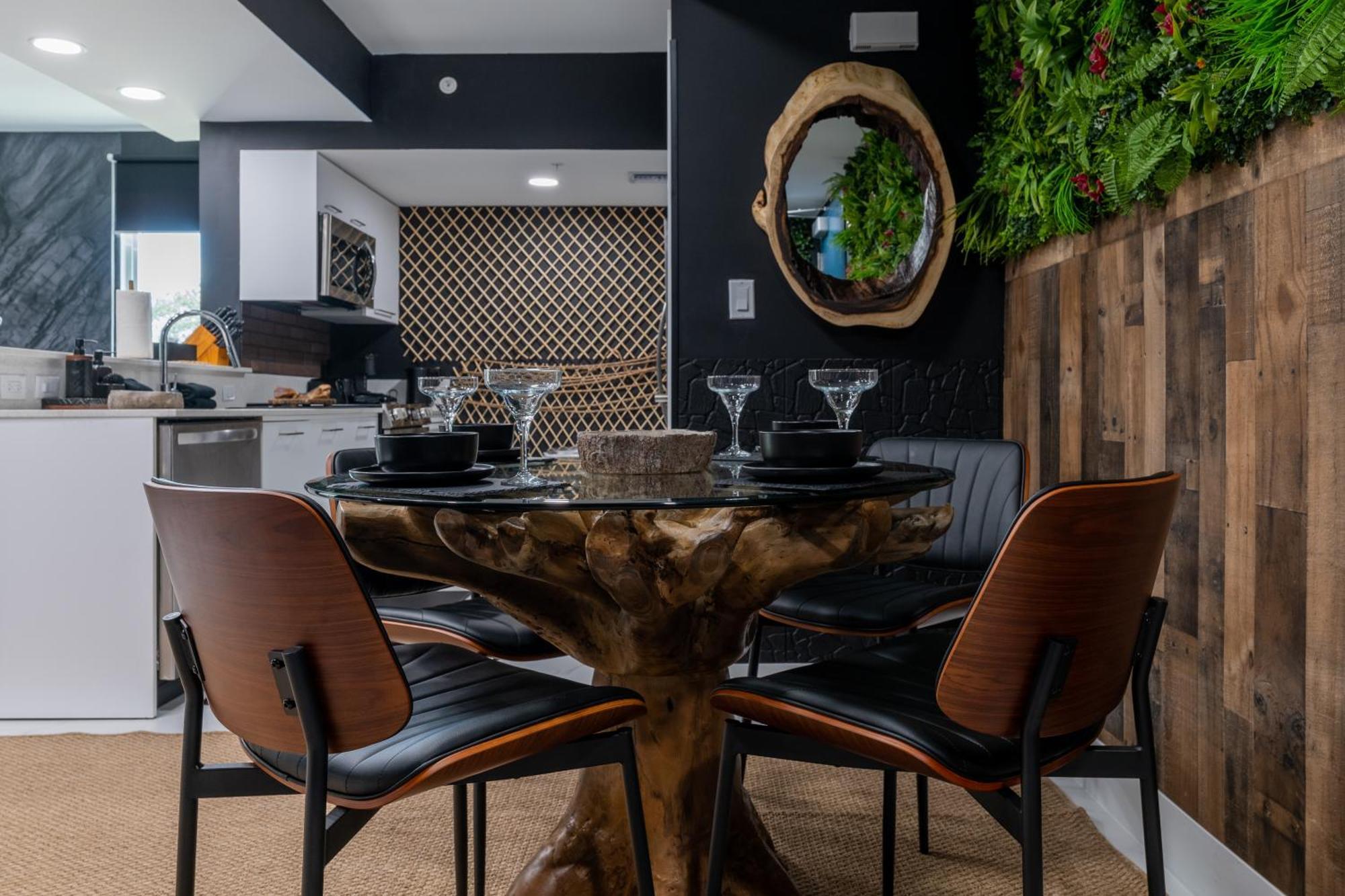 הוליווד Miami Wood Apart Hotel New 2024 - Private Terrace - Free Garage - Beach 5 Min מראה חיצוני תמונה