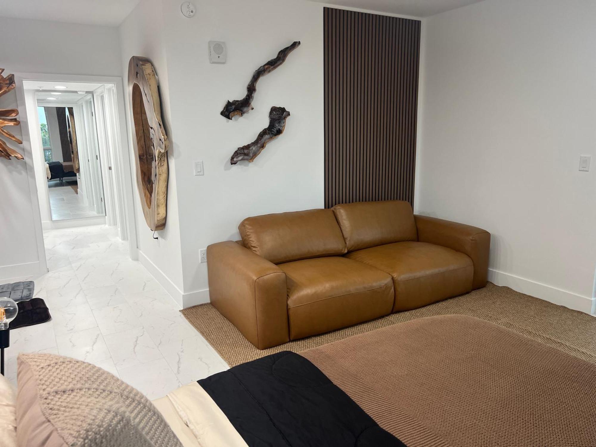 הוליווד Miami Wood Apart Hotel New 2024 - Private Terrace - Free Garage - Beach 5 Min מראה חיצוני תמונה